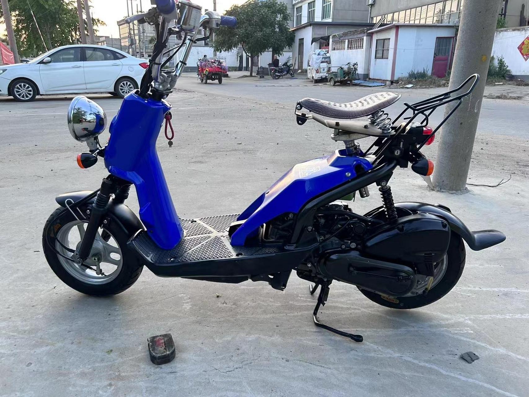 摩托车 总有一款适合你 8800名盘本田小恐龙04收藏价值特高:日本bds