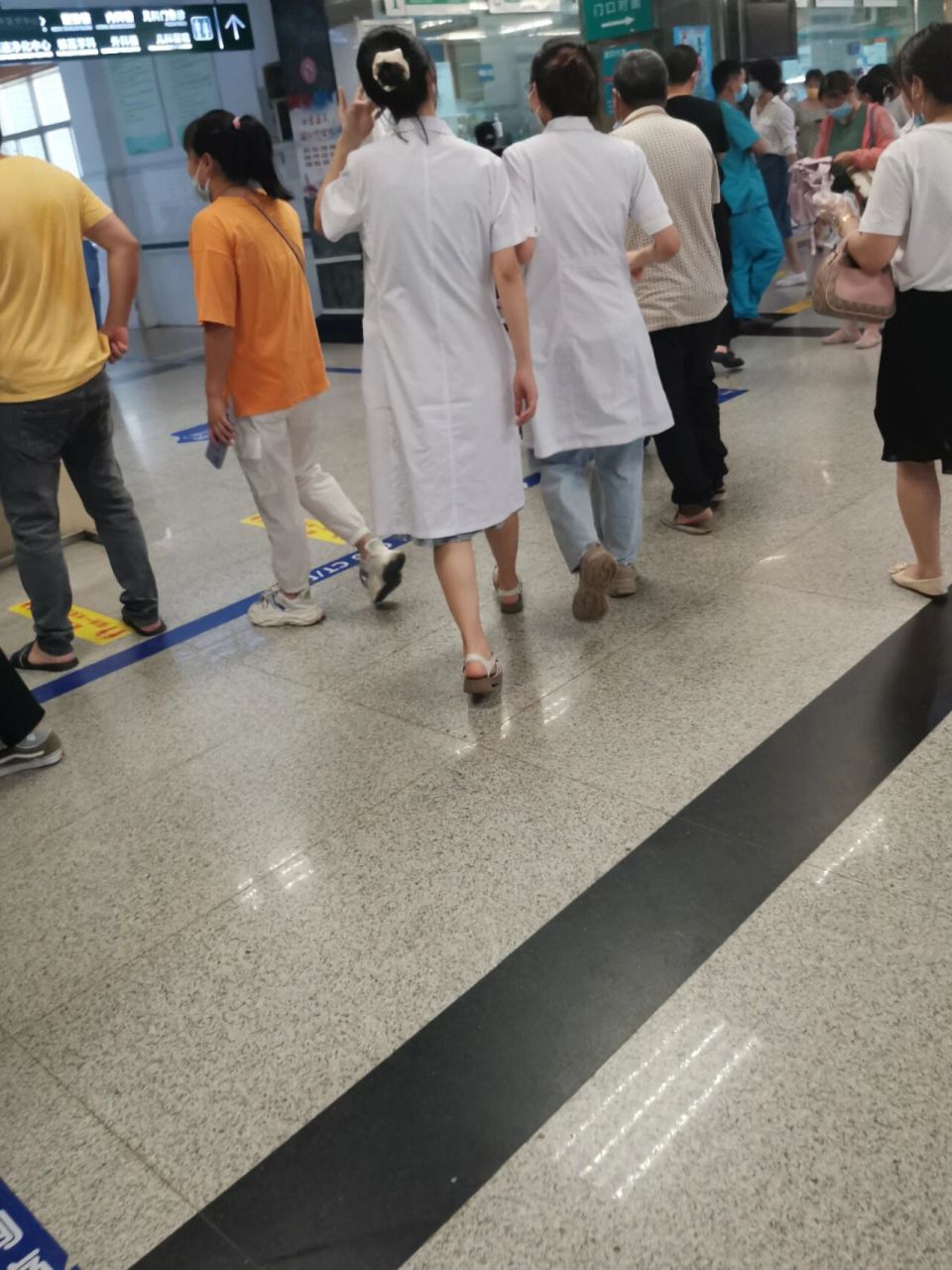 年轻人,第一次如何就医看病?