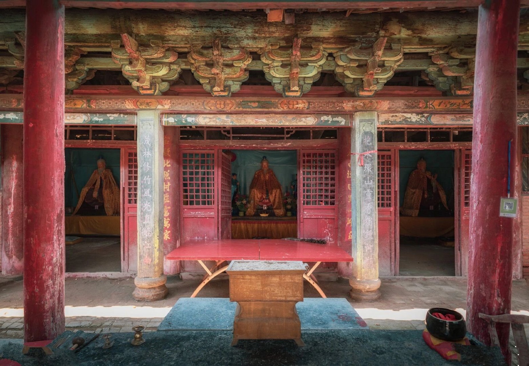 河南一座破败的乡村古庙,带有厚重的沧桑感 济源二仙庙位于济源市梨林