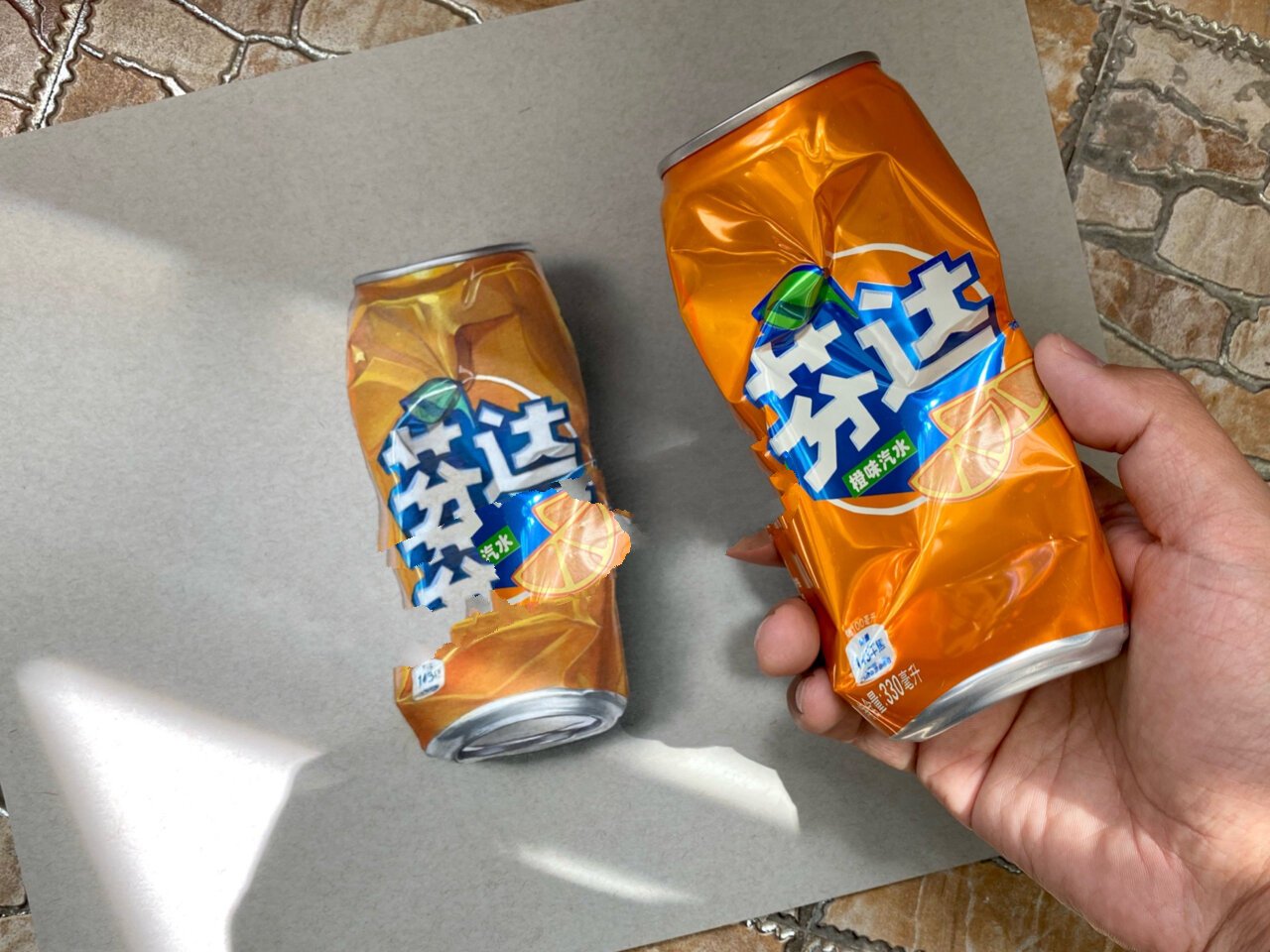 精微彩铅-捏扁的易拉罐