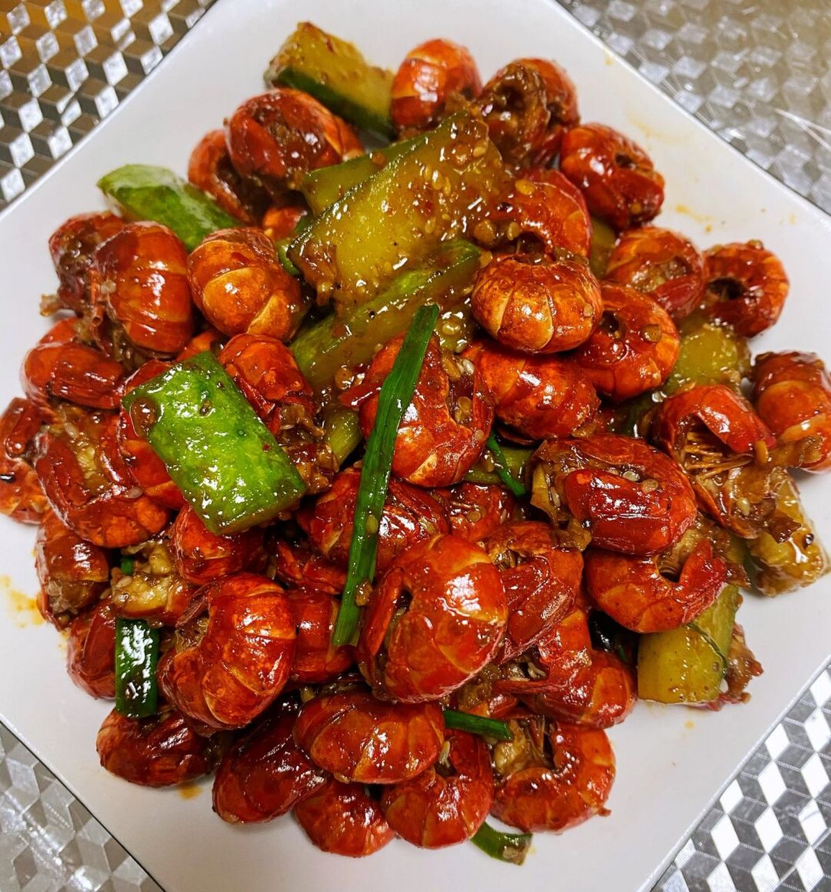 99麻辣虾球99应该没人不爱吃虾球吧,爽歪歪 99做法99 1,虾球