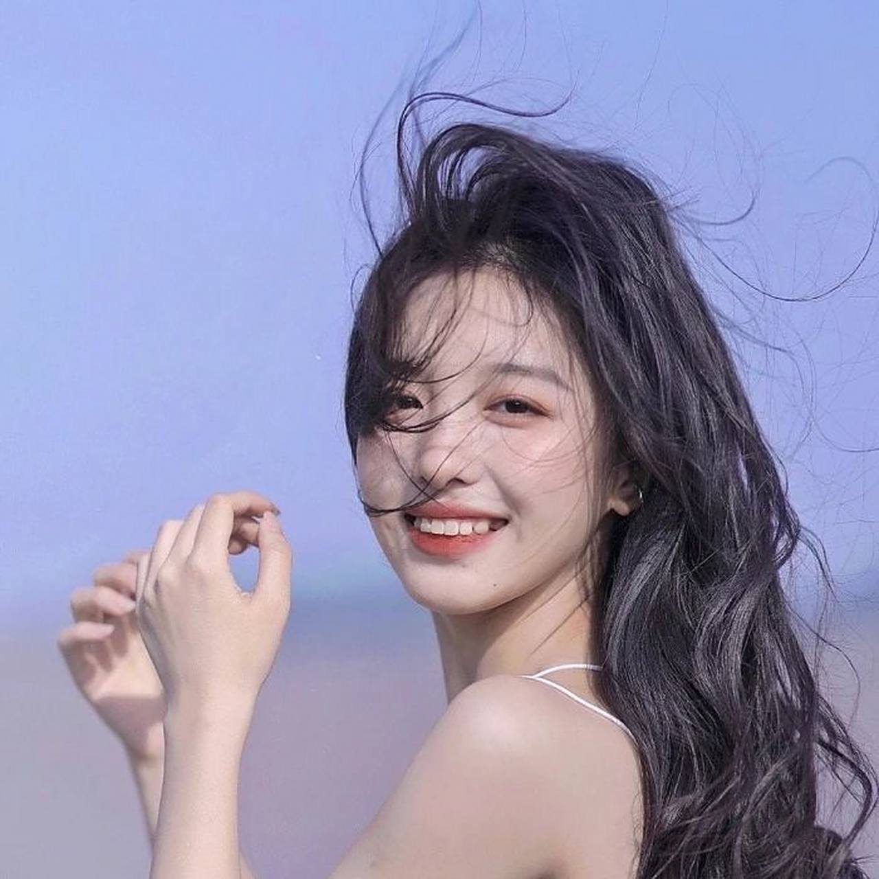 好看的爱笑女生头像