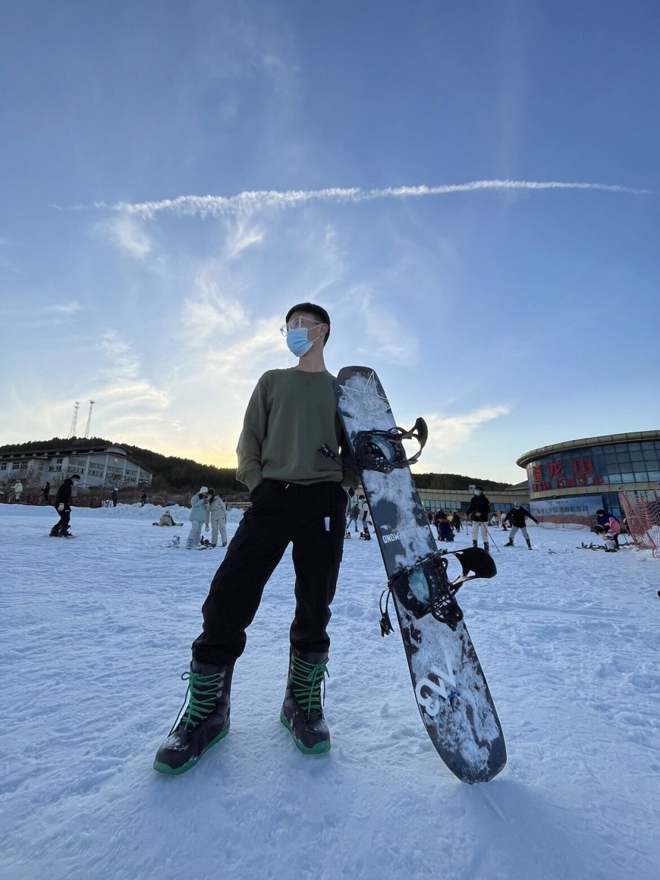 滑雪照 | 这几个姿势拍照帅到炸 济南约拍 | 带朋友来滑雪场展示才艺