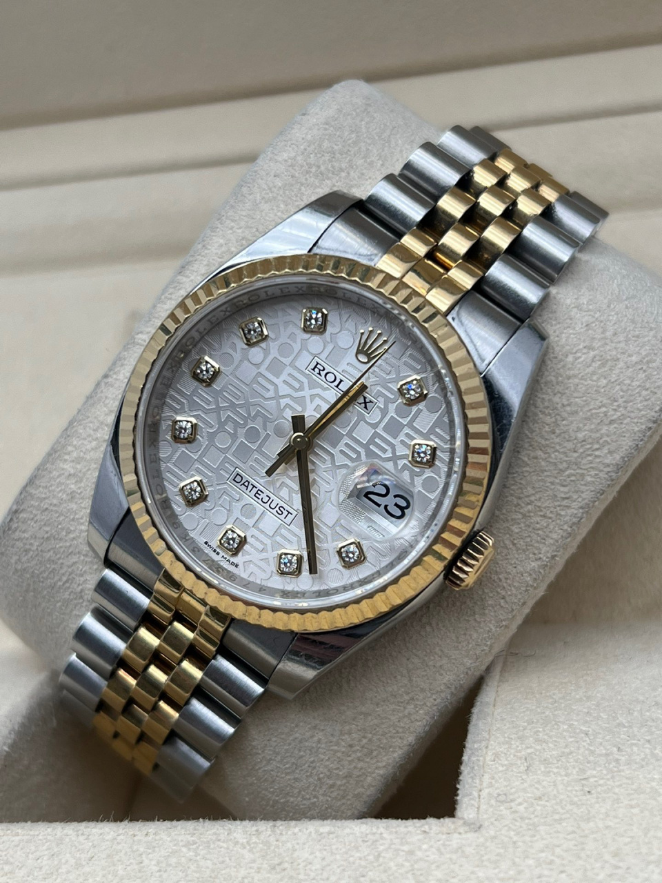 劳力士日志系列  116233型号  银色电脑面  自动机械 3135机芯   镶钻
