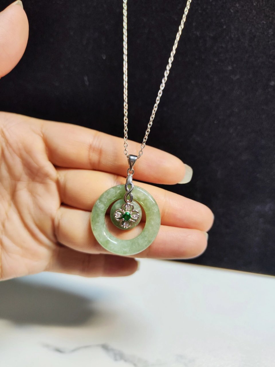 子母扣项链 愿你三冬暖,愿你春不寒 子母扣翡翠项链 子母扣:子扣直径