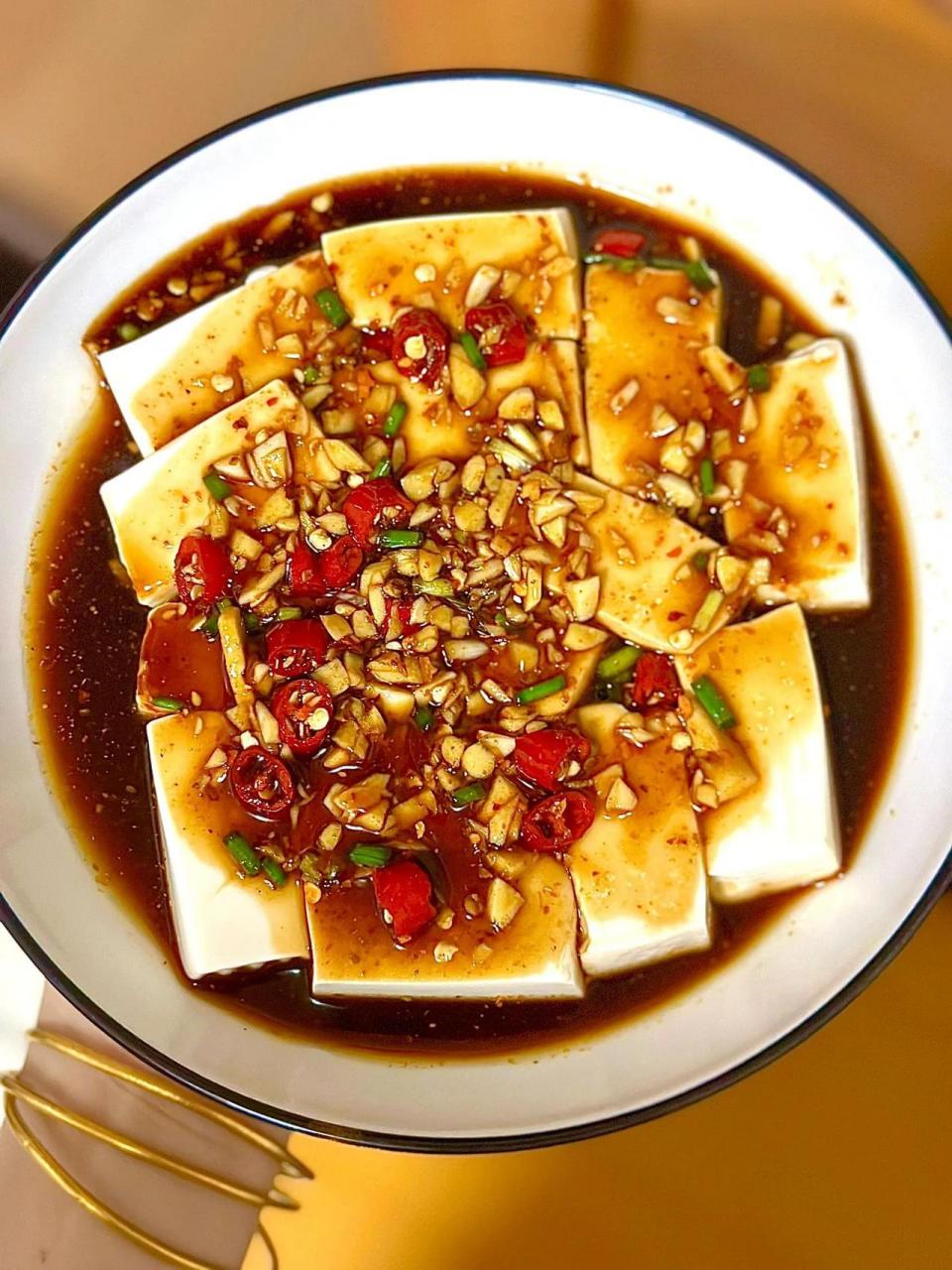 凉拌豆腐这么做真的太香啦,好绝! 超有味道,超下饭!