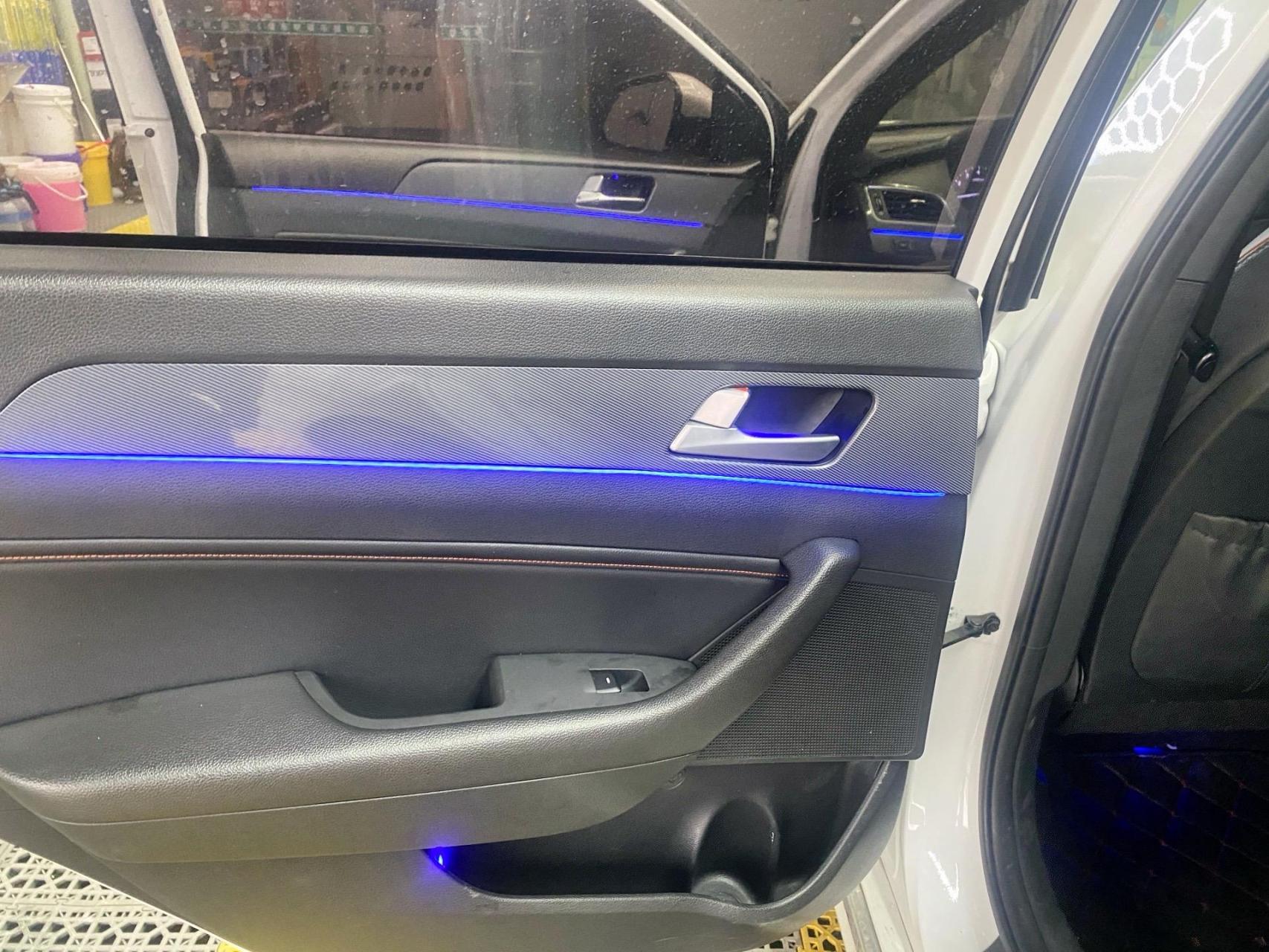 汽车改装升级 索纳塔氛围灯