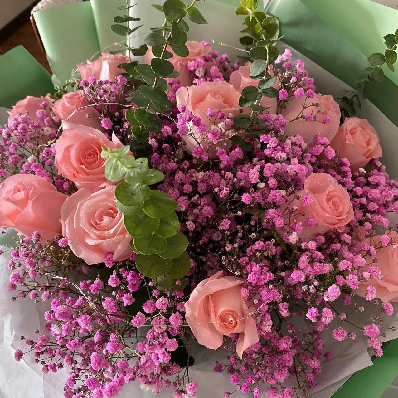 母亲节花束98我订的vs我妈朋友圈发的