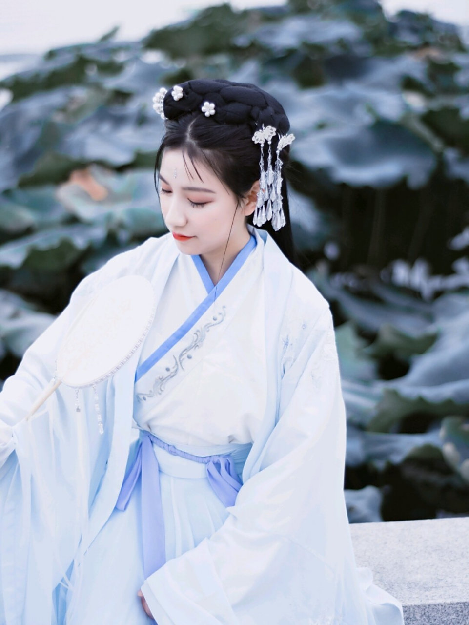 古装拍照/古装写真拍照姿势/仙气飘飘/仙女 第一次拍古装 嘿嘿嘿 今天