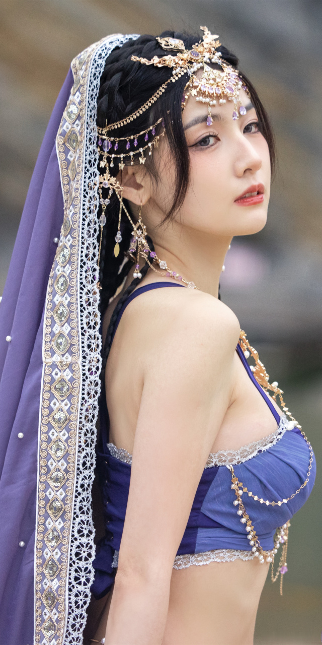 赵粤异域风壁纸写真大片