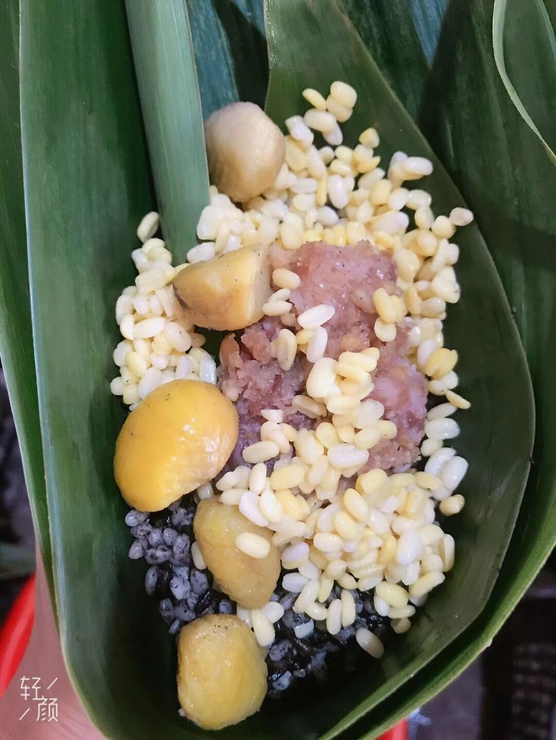 广西宜州老牌粽子 宜州老牌大糯粽 主要是五花肉,花生,板栗,绿豆四种