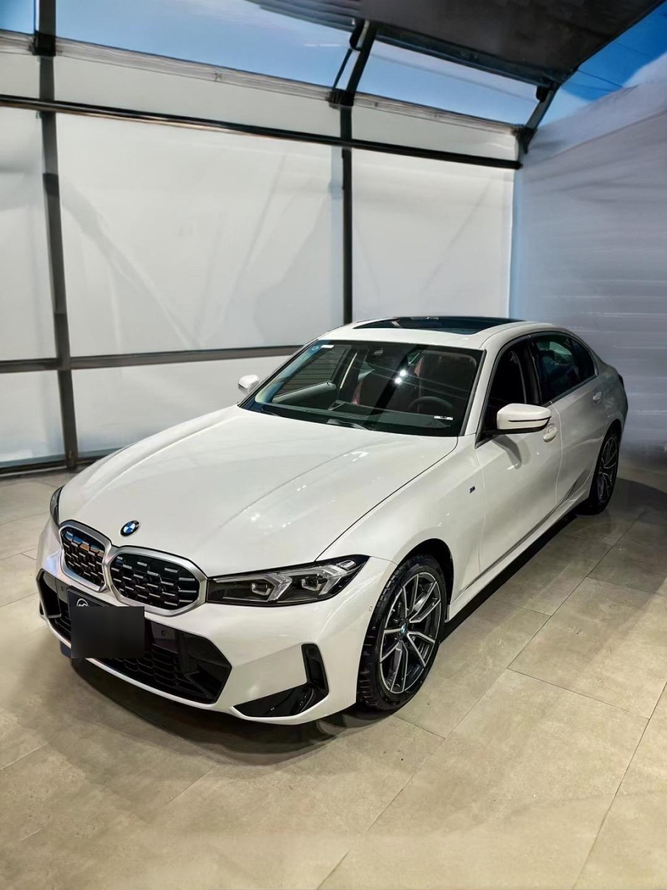 宝马325li运动现车,骨折价!