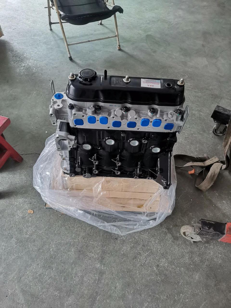 金杯海狮v19发动机损坏严重,车主选择更换发动机总成收工