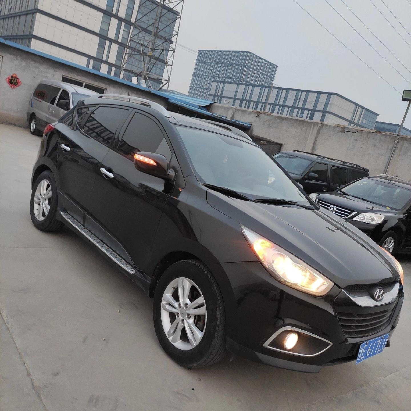 2万多四驱自动挡,新到2010年底现代ix35,自动2