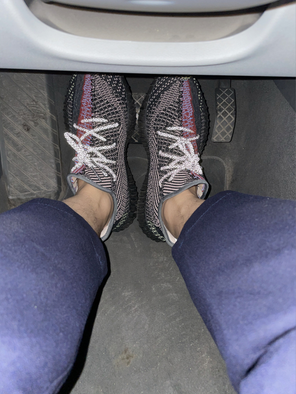 yeezy350 yecheil黑红 真香