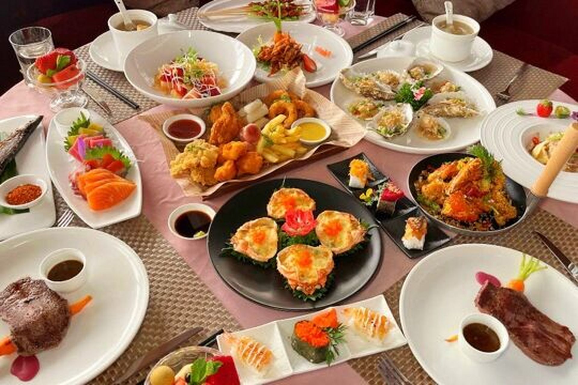 已售罄·339旋转餐厅·重磅福利·已售罄 【339旋转餐厅·周末节假日