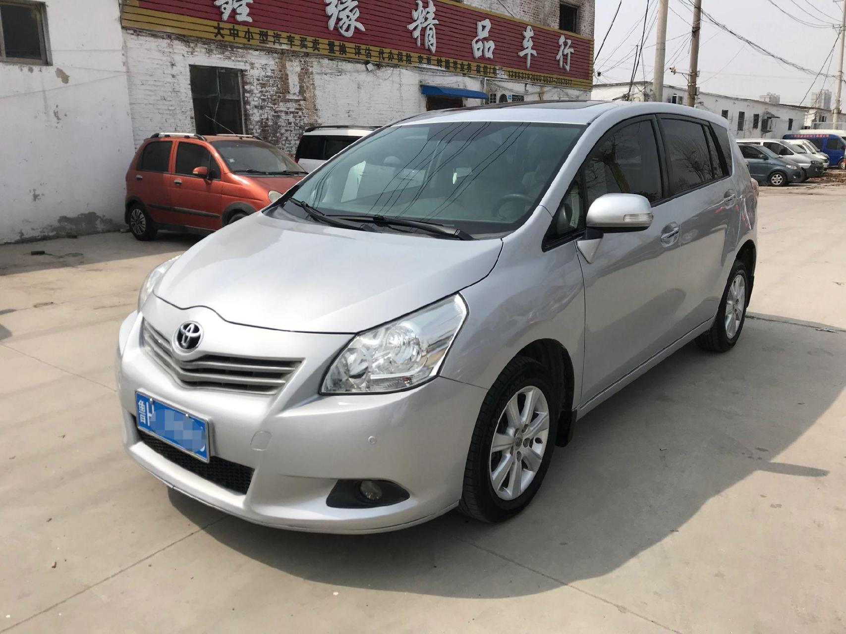 13年6月丰田逸致ez  7座1.