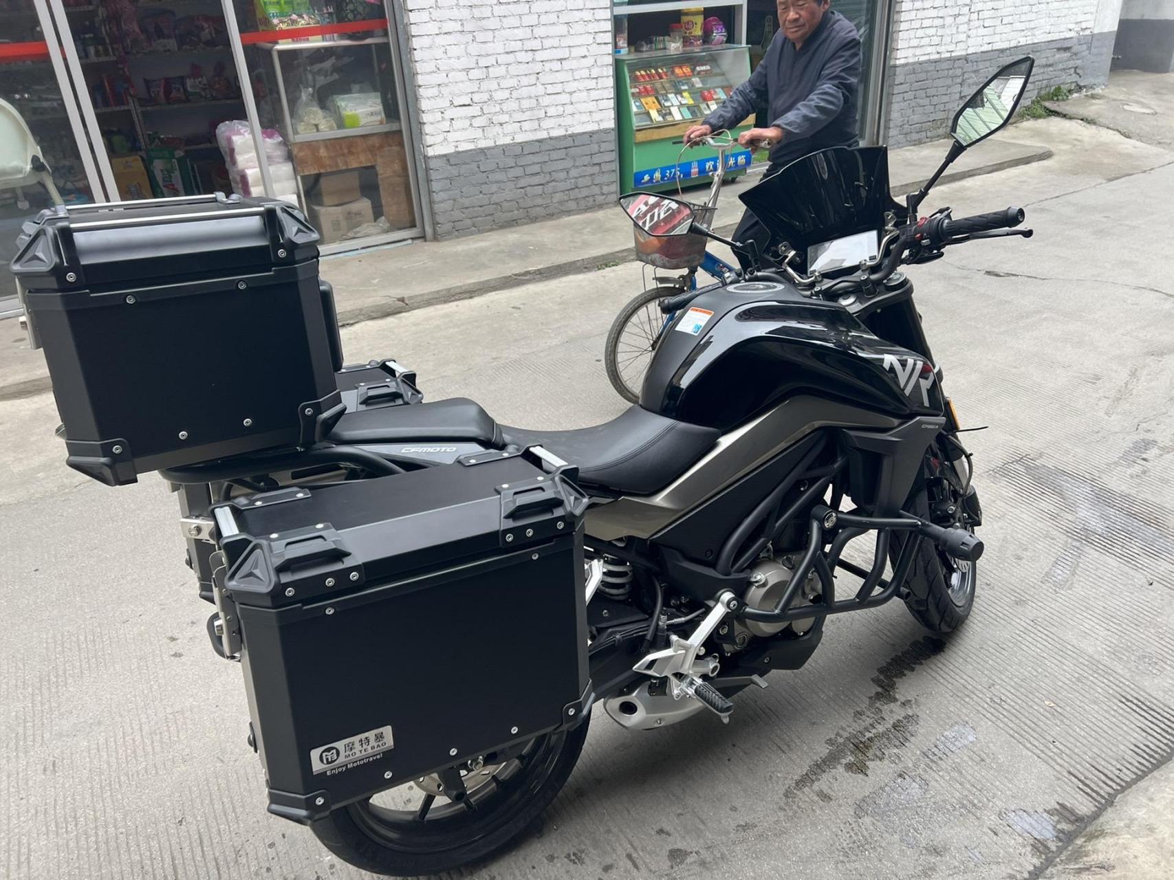 春风250nk改装三箱