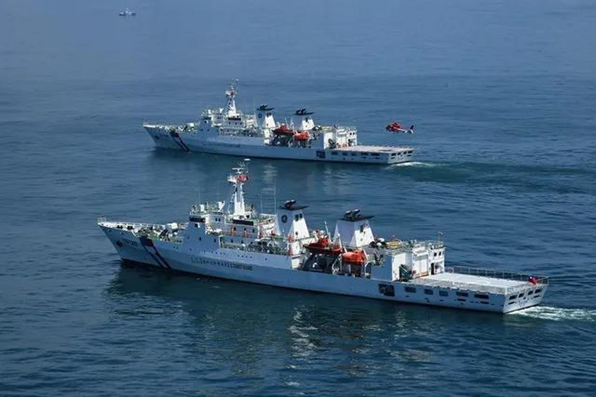 中国3000吨级巡逻舰,舰长119米,舰宽15.2米,满载排水量3694吨.