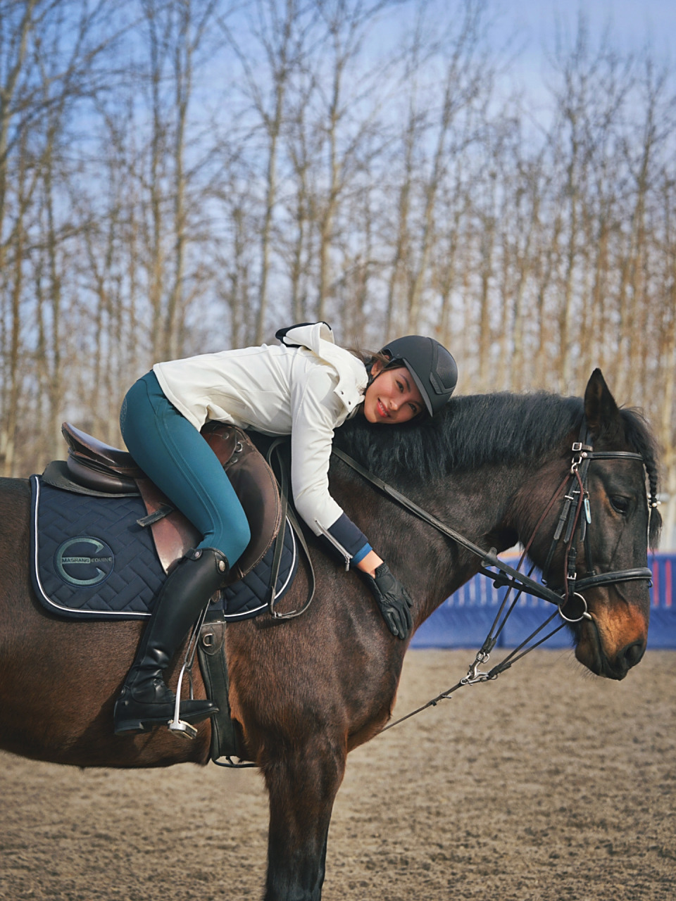 马术女孩日常:想永远做个马背上的时髦精～ 半个月不见好想念马儿们呀