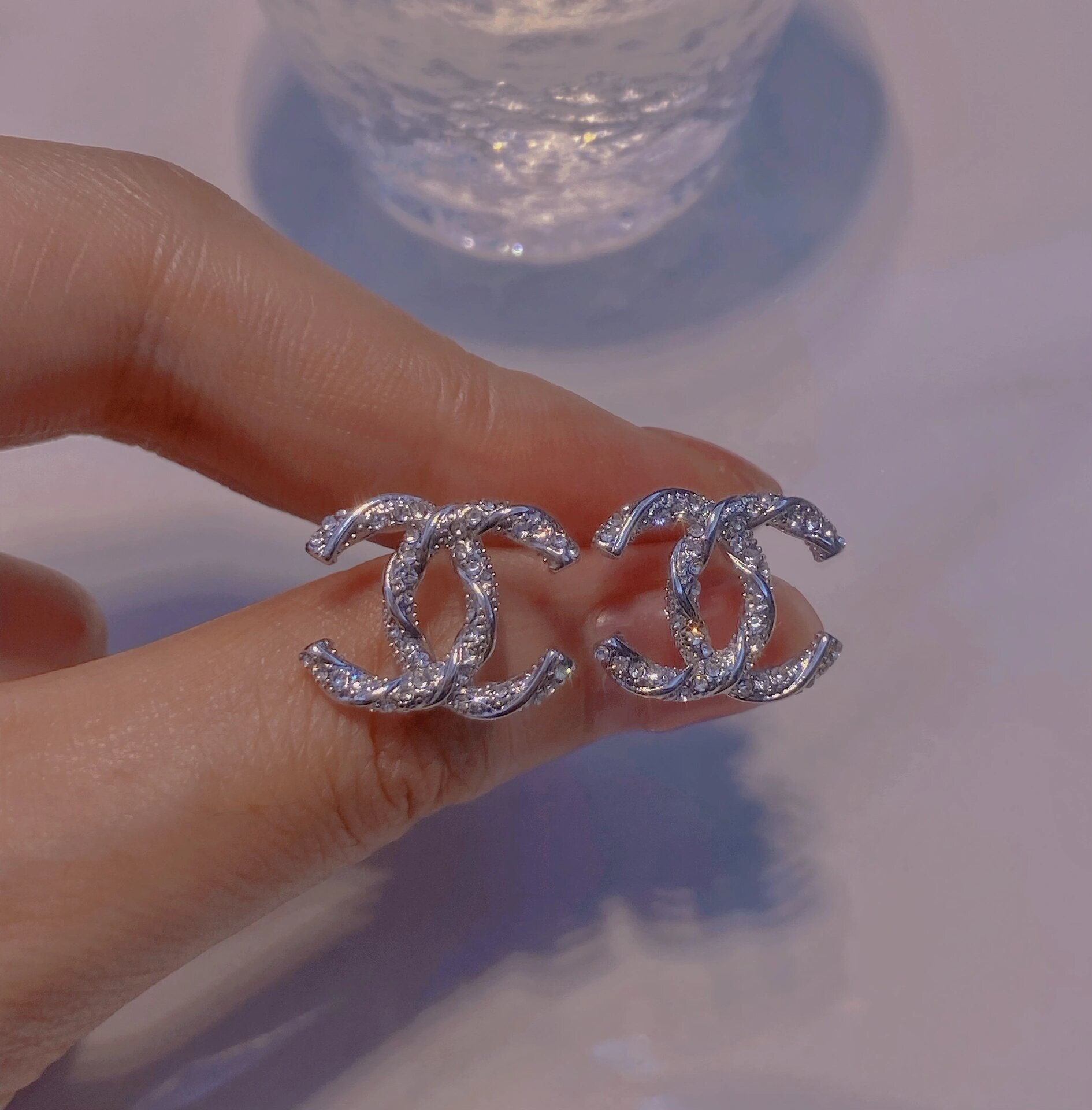 chanel经典双c耳钉分享来了