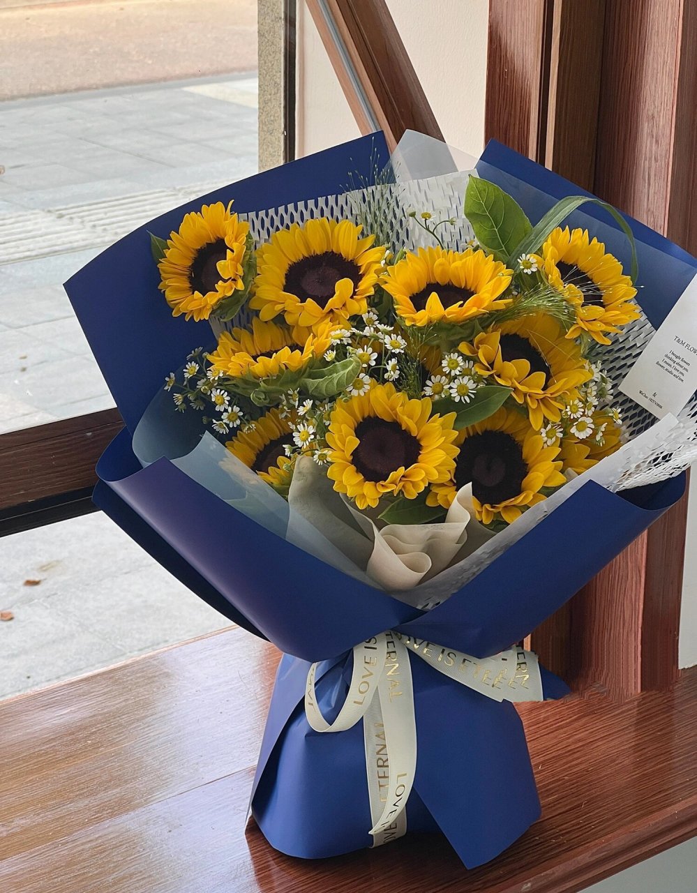 送给男孩子的花/向日葵 成人礼花束 毕业花束 向日葵花束 男士花束 要