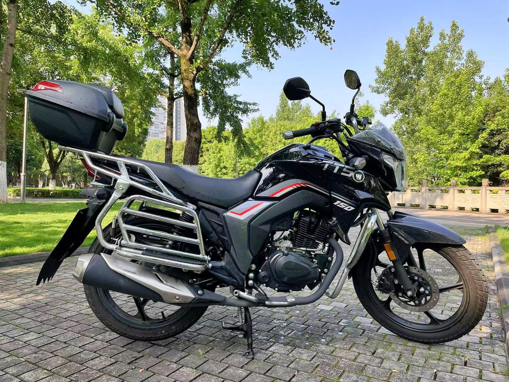 已售出,24上牌豪爵dks150摩托车,带大翻版货架,尾箱,保险杠,手续全齐.