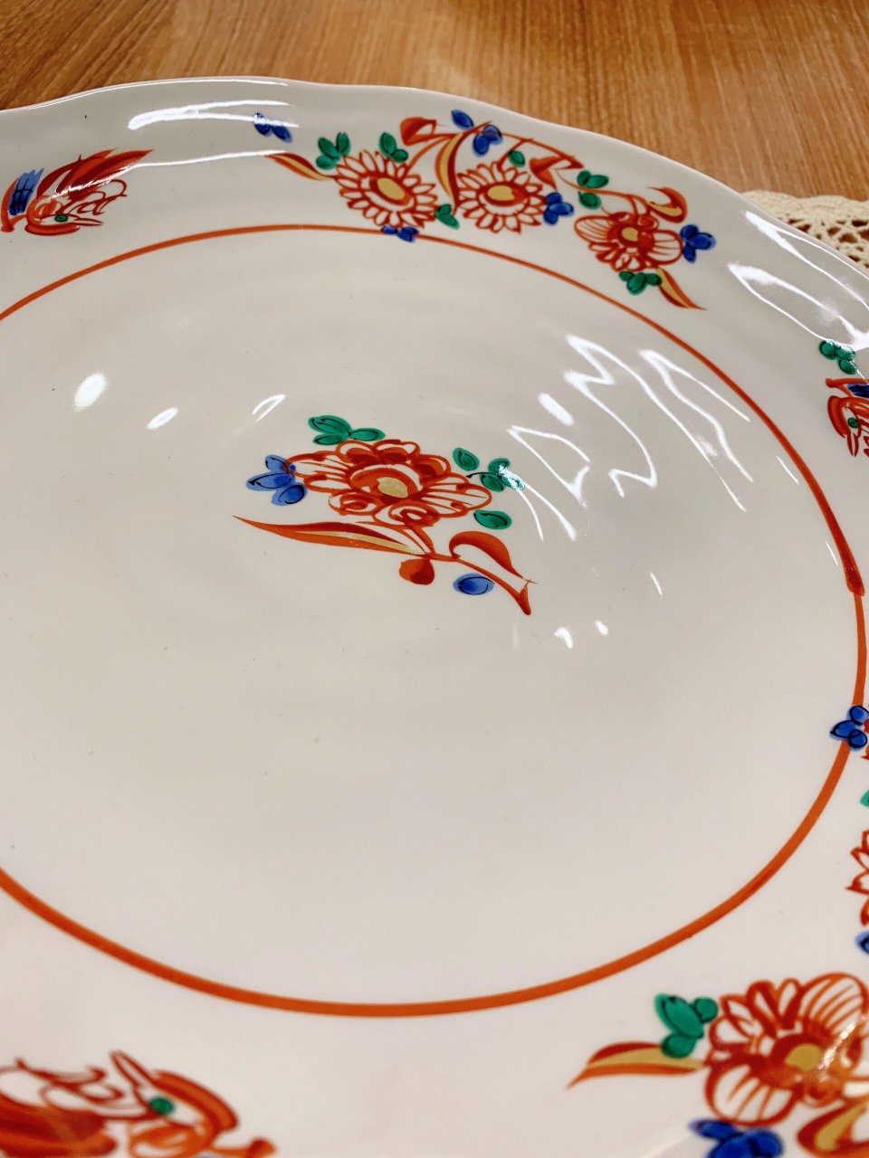 日本民用瓷器扛把子——橘吉 手作赤绘橘吉大盘 24口径 好的赤绘一定