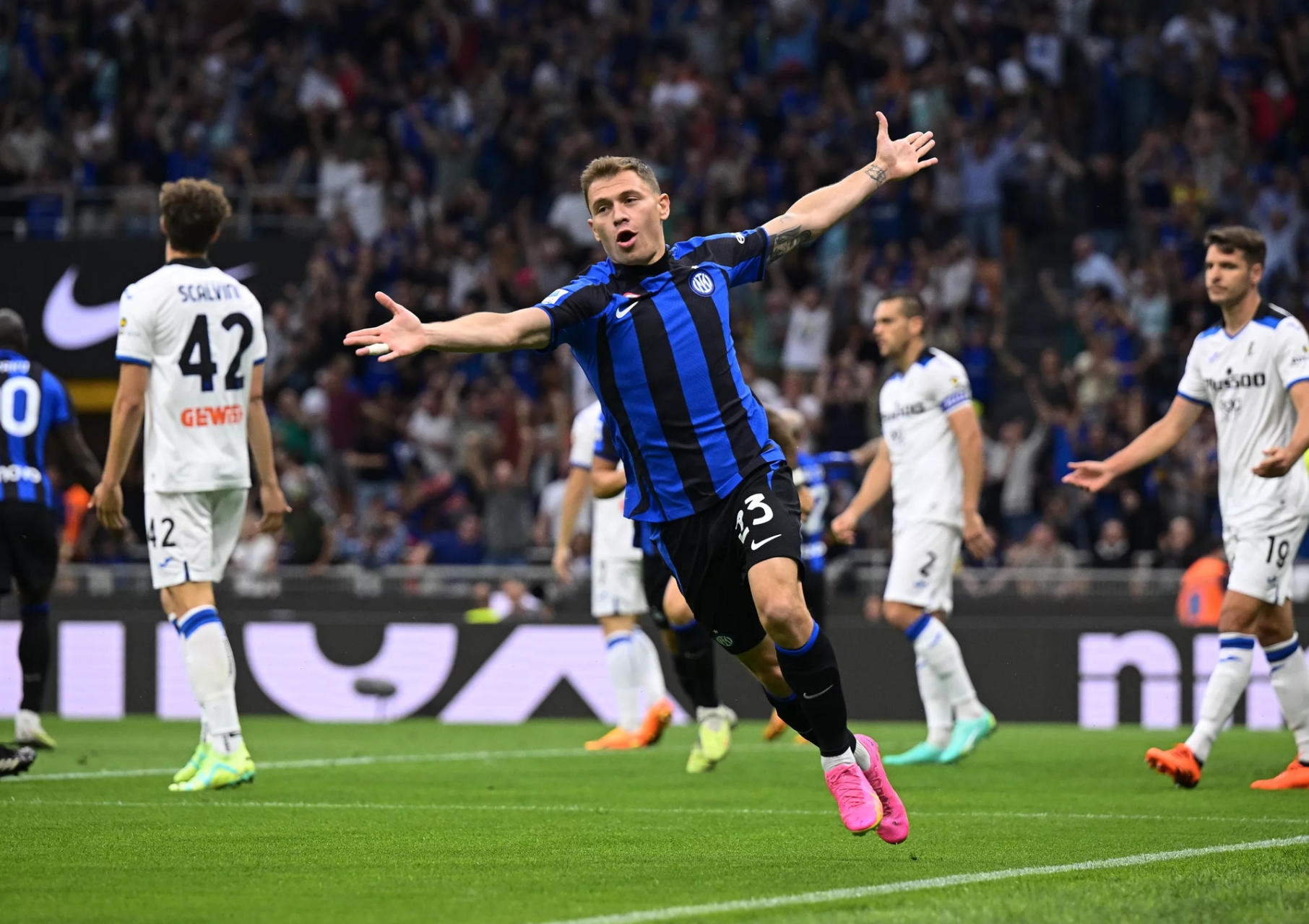 本赛季联赛中,巴雷拉出场34次,在同克雷莫纳,乌迪内斯,萨勒尼塔纳