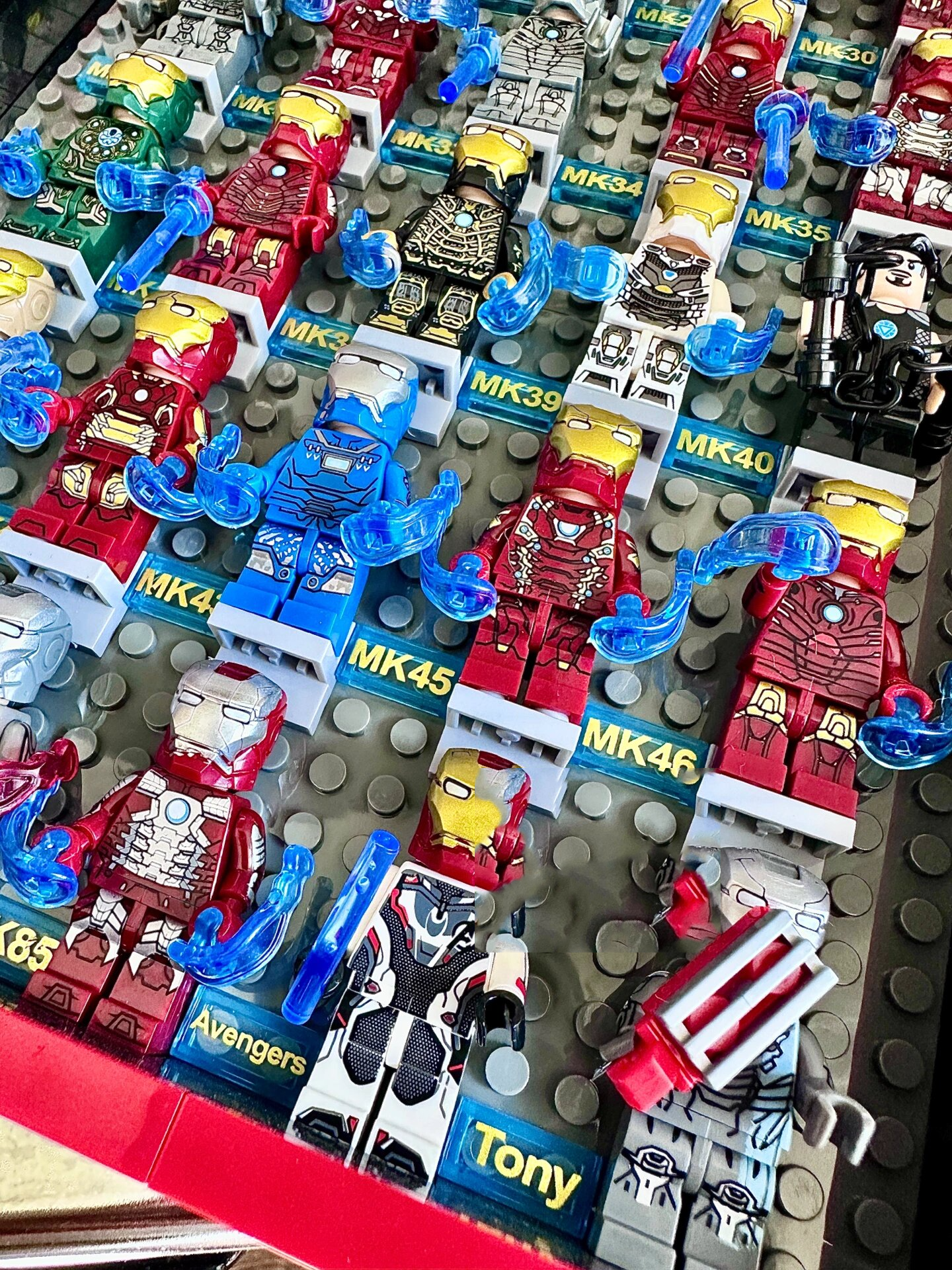 钢铁侠积木书送给大男孩的玩具 送给我的大男孩的玩具 钢铁侠积木书有