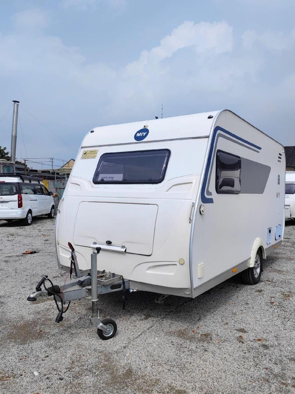 迷野480拖挂房车. 车辆尺寸5970×2160×2670 车总质量1.