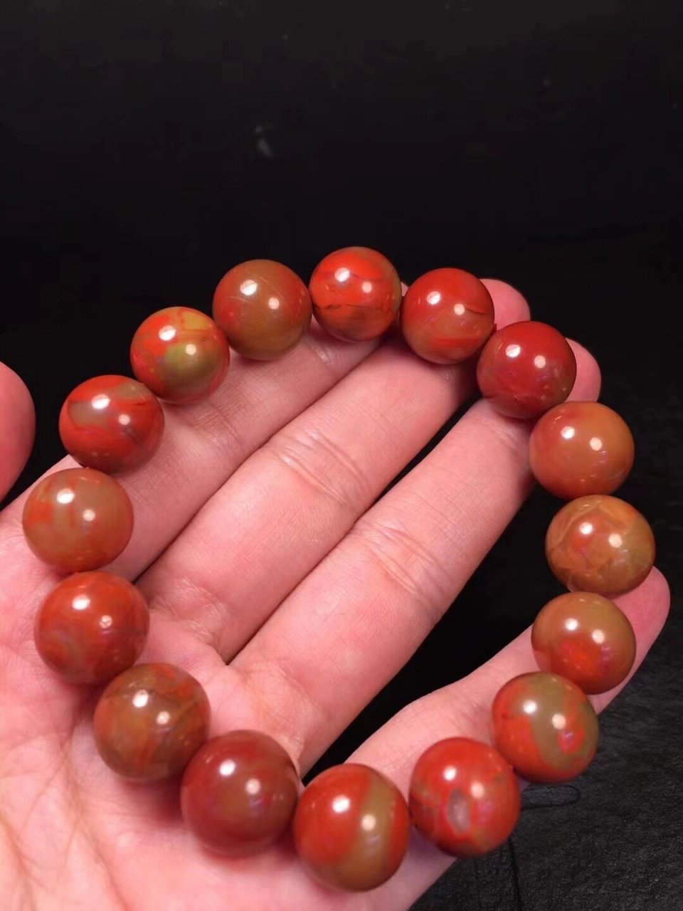 南红贵的原因是什么呢 11566南红资源稀缺 南红的形成条件复杂,是