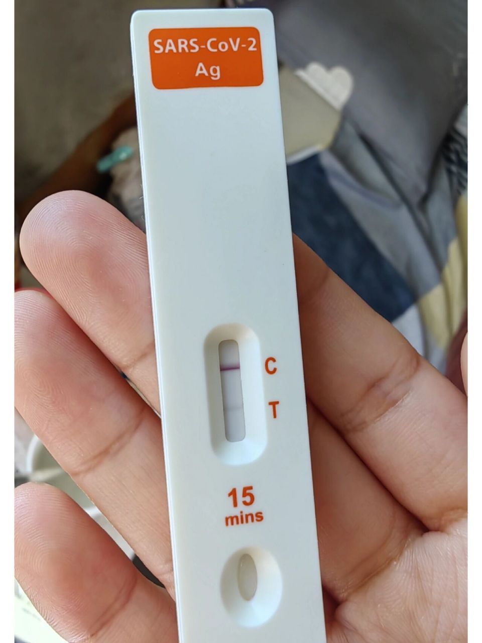 新冠弱阳痊愈日记 昨天是发现症状的第一天,早上醒来头晕头痛,量了下