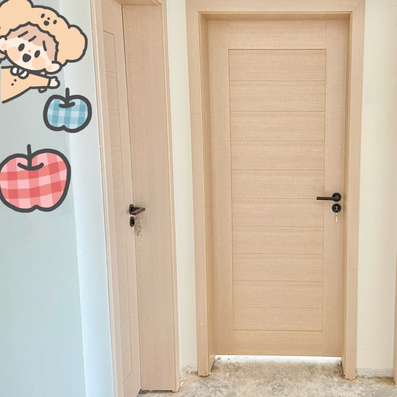 奶油色的卧室门,实物要比照片上浅很多,很适合北欧风还有日系风的装修