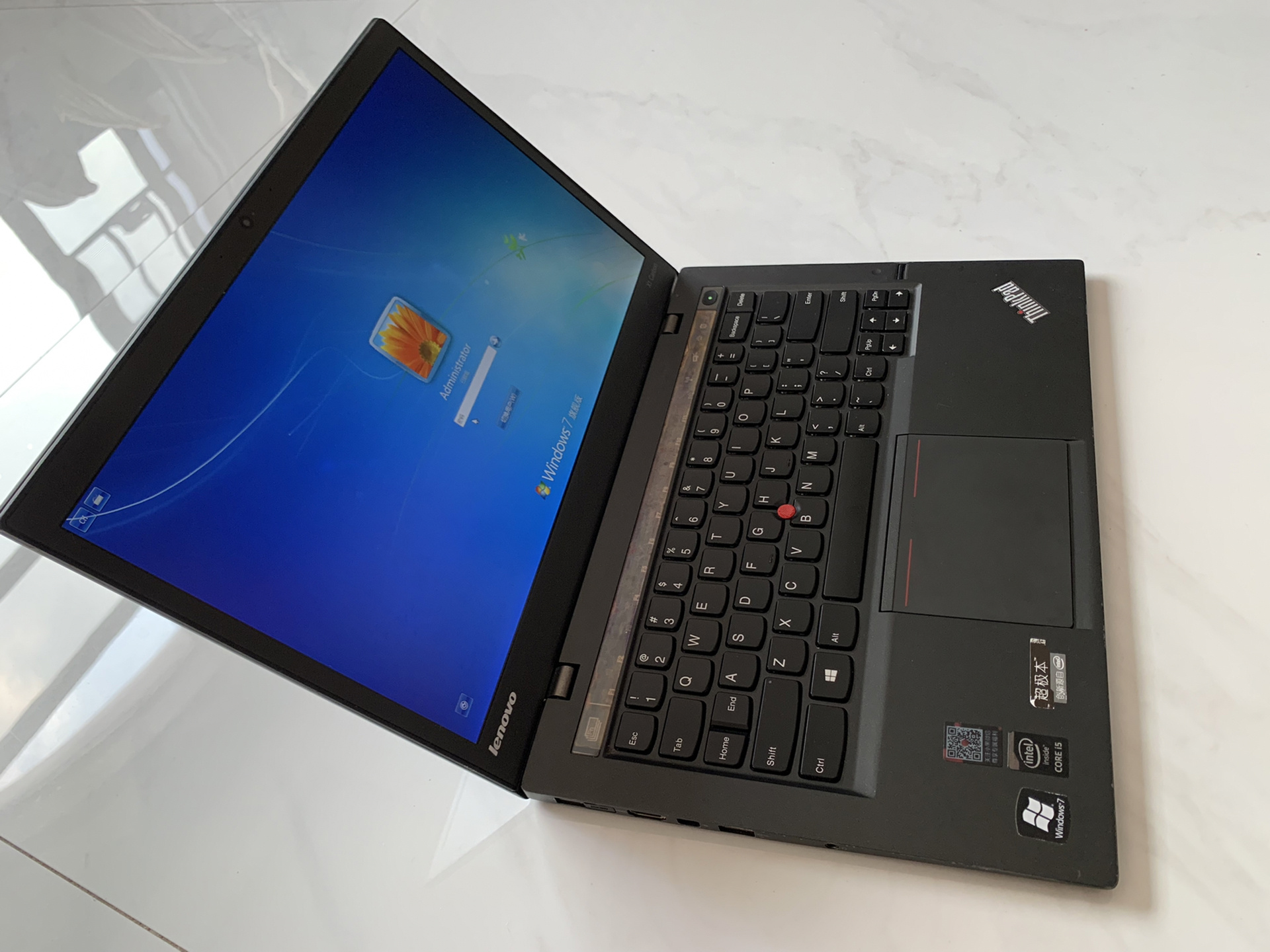 超薄联想thinkpad x1 carbon i5