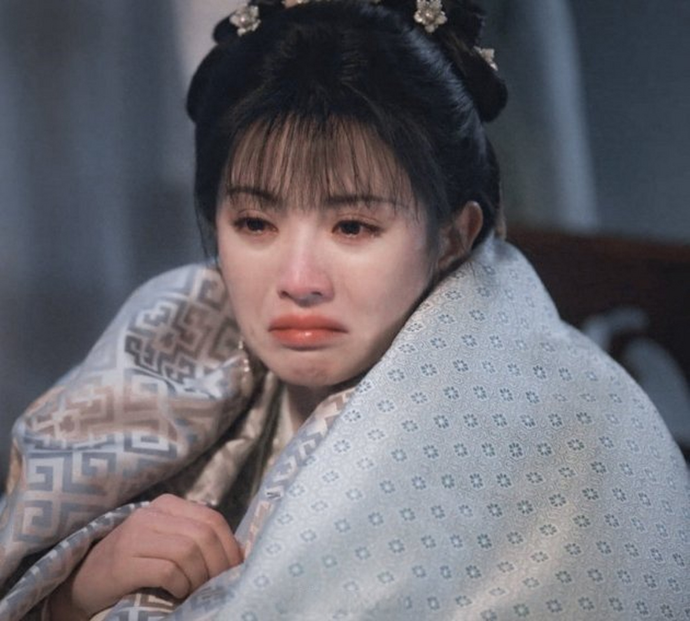 从卿卿日常,大奉打更人和花轿喜事看田曦薇哭戏:大眼,苦嘴