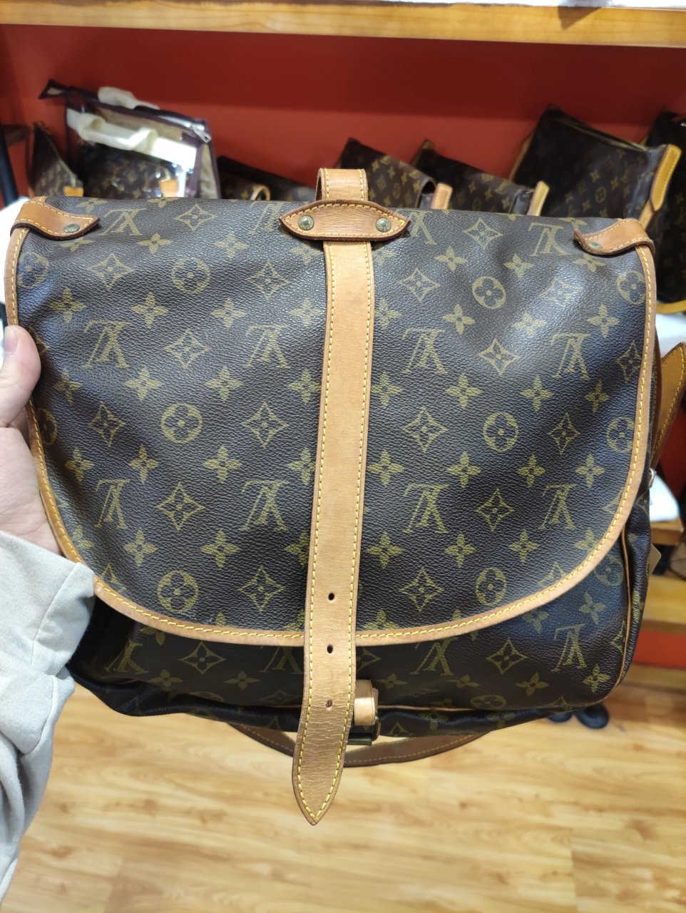 lv 中古 双子星中号 全原装的,lv 中古 双子星中号 局部水渍,干纹,蜜