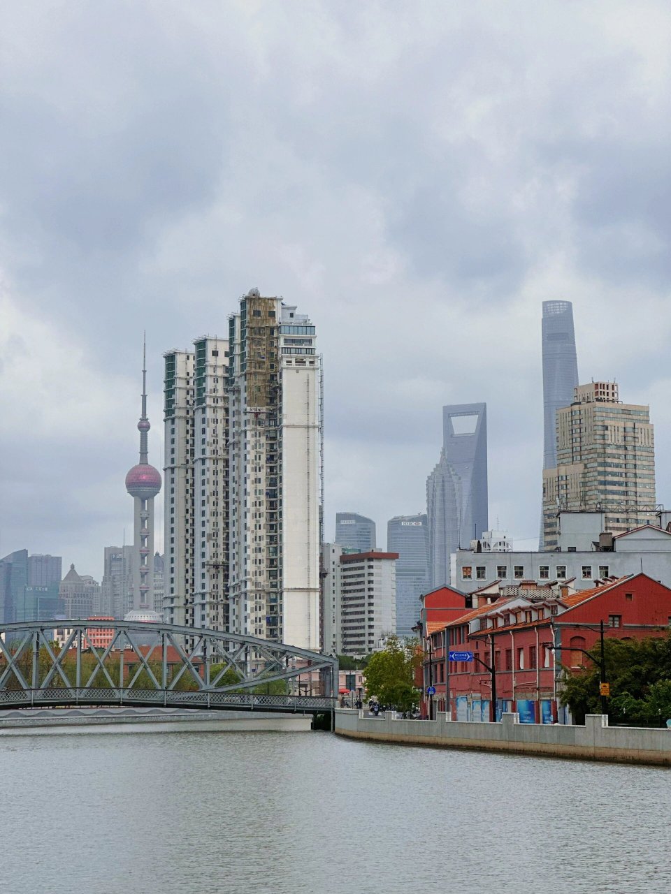 苏州河十八湾 参加课程的时候 游览了苏州河十八湾 才发现从小看惯的