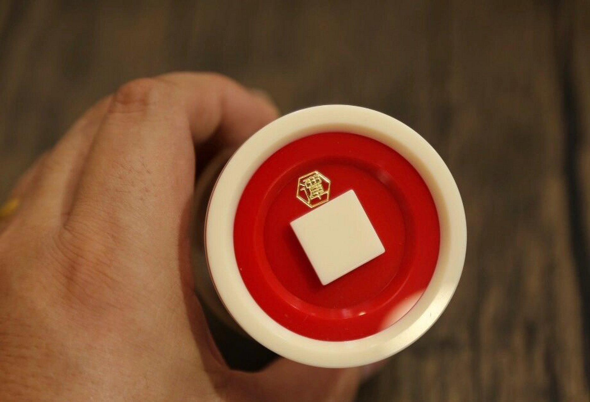 蝈蝈罐 老谭有机蝈蝈罐     做工精细 色彩搭配到位 养虫神器 入虫后