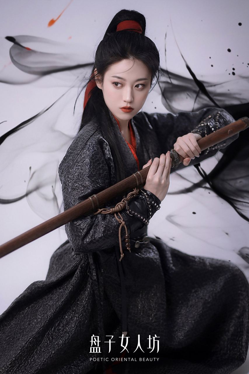 美人如玉剑如虹🗡 英气十足的国风女侠💫 将国风水墨与东方武侠融