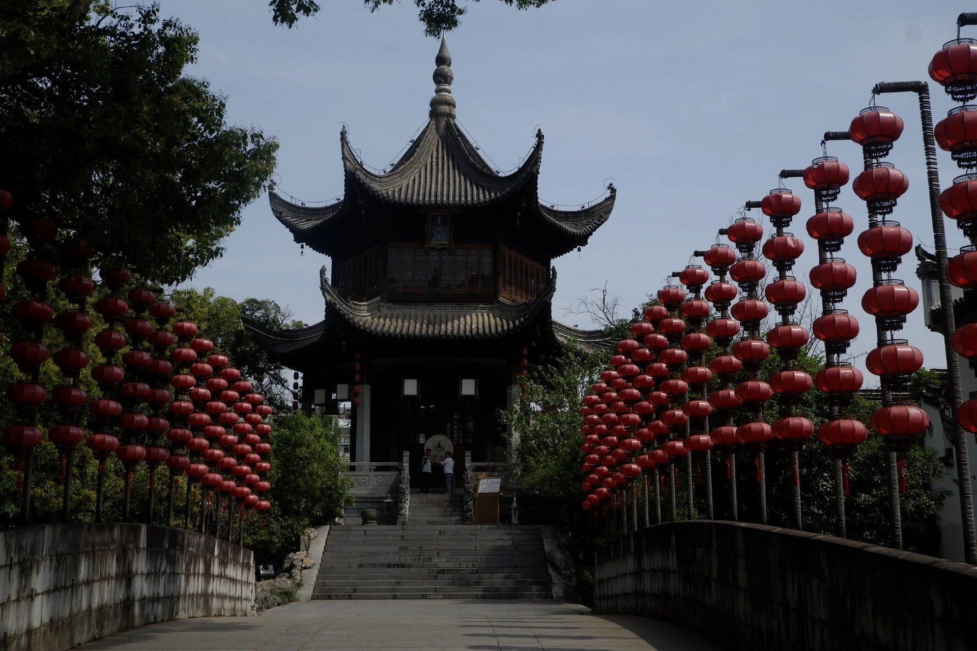 熹园|感受朱熹挥洒下的笔墨,探寻徽派建筑的 熹园坐落于婺源县紫阳镇