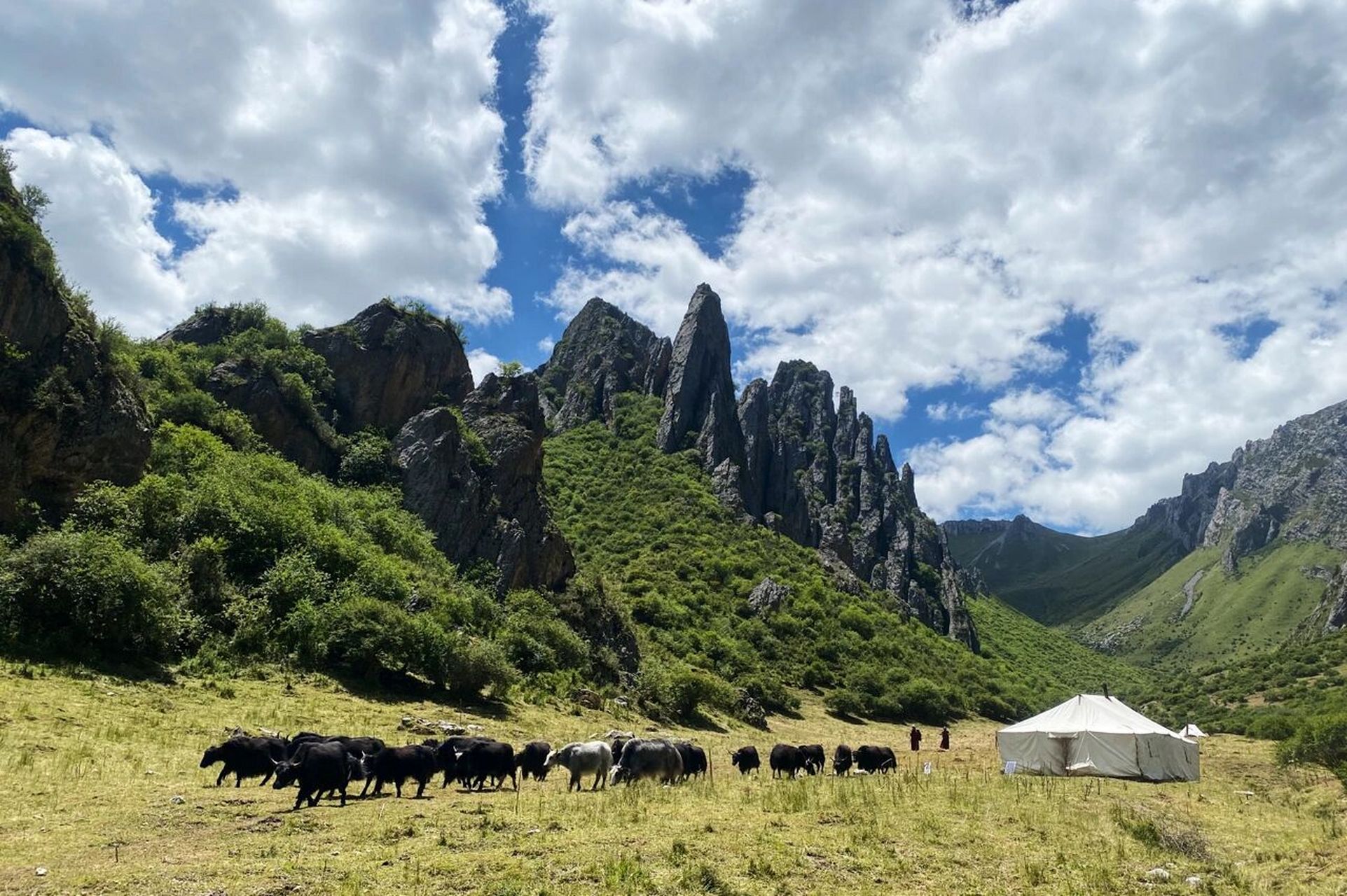 郎木寺大峡谷风景区图片