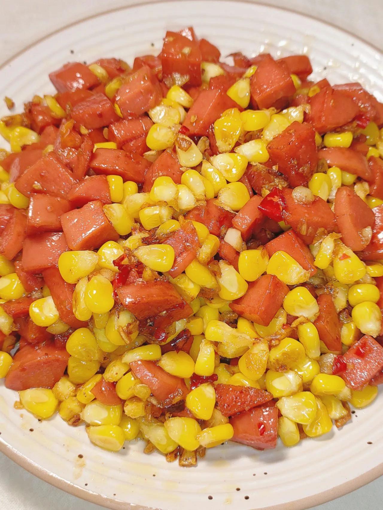 这个玉米炒火腿真的太好吃了,香甜下饭!
