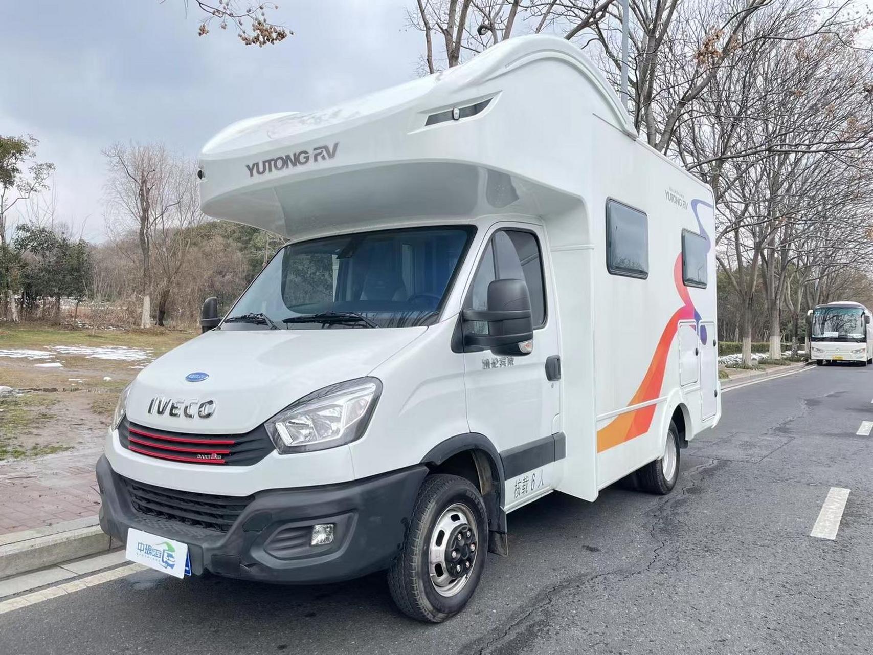 最新拿下:2020年宇通凯伦宾威c型大额头房车, 依维柯欧胜底盘,1.