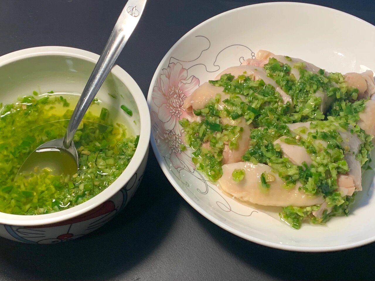 省钱菜谱:4.5元的姜葱白切鸡腿(60min)