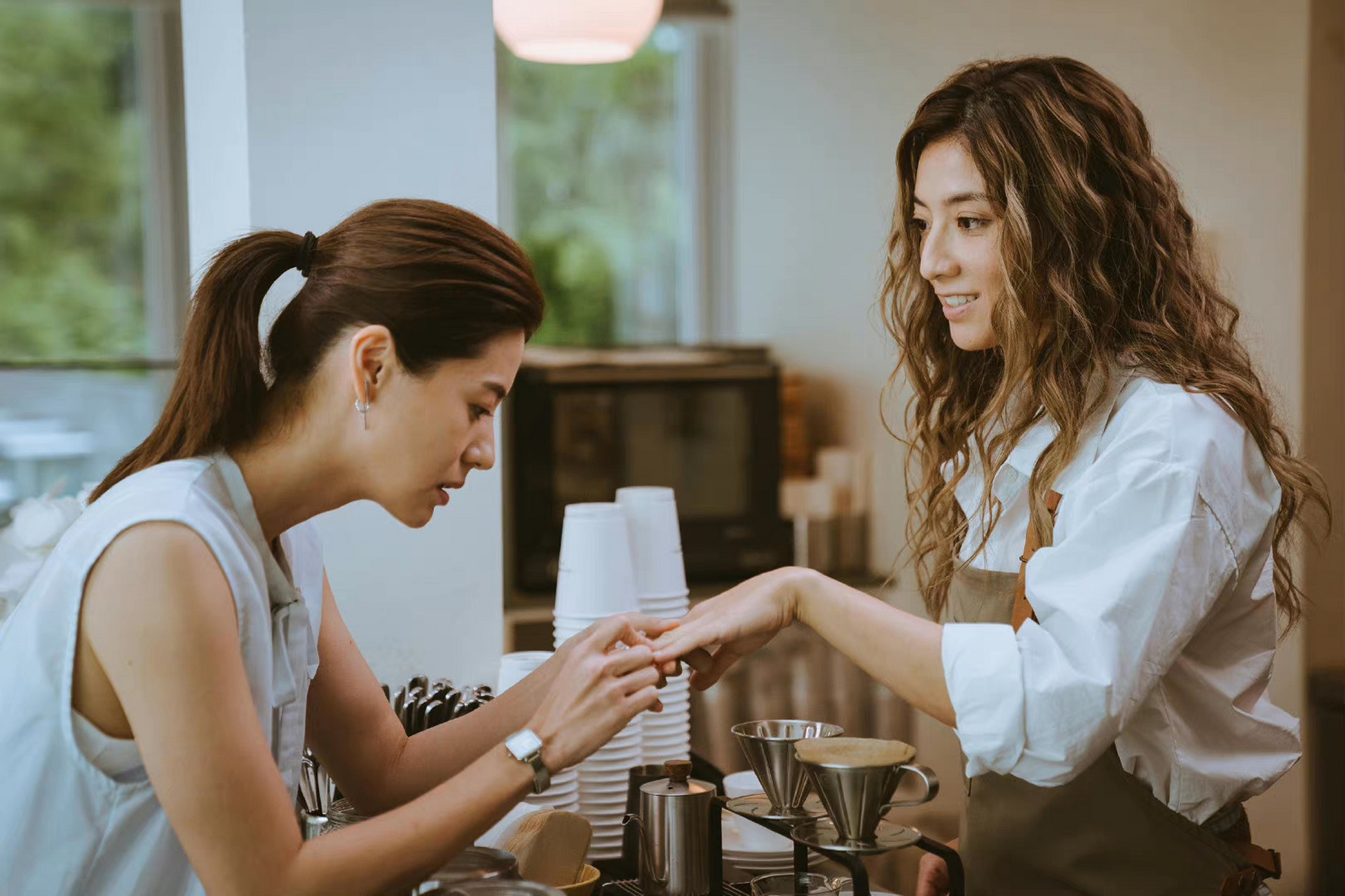 沙之书 你的婚姻不是你的婚姻 很好看的台剧 多看看吧 平权之路很遥远