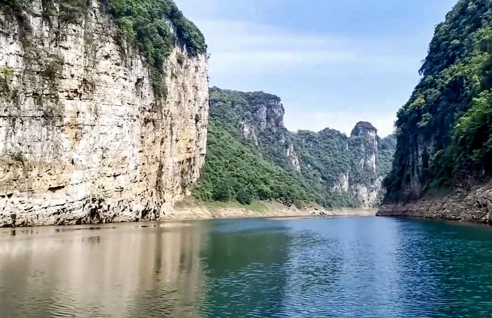 贵州旅游攻略64(修文篇五)——六广河大峡 景点:六广河大峡谷 位置:六