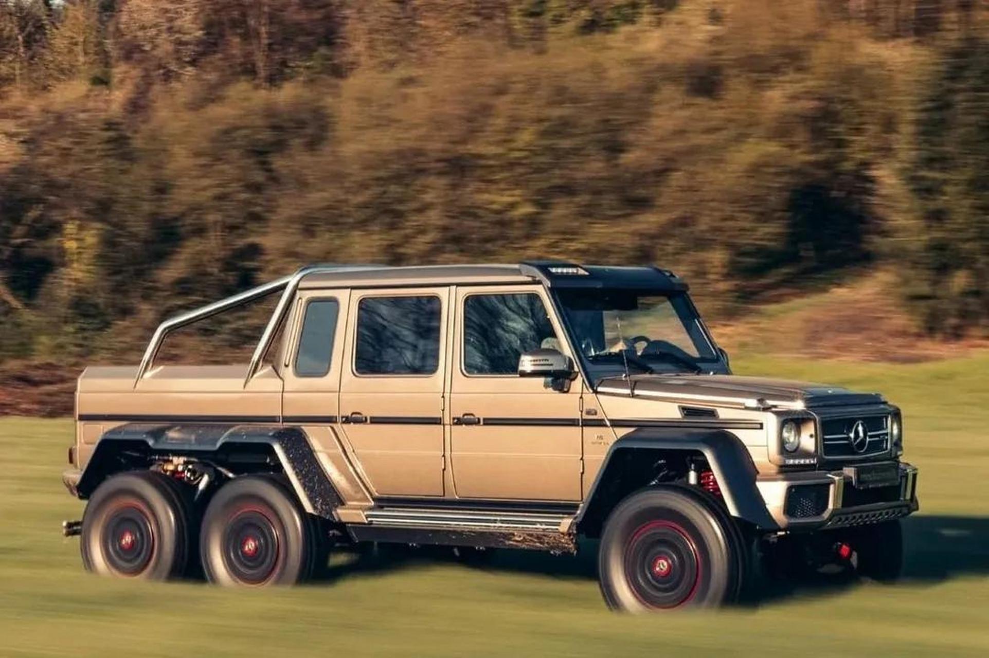 6轮驱动的坦克300皮卡车震撼来袭,奔驰g63 6x6来了也要让三分.