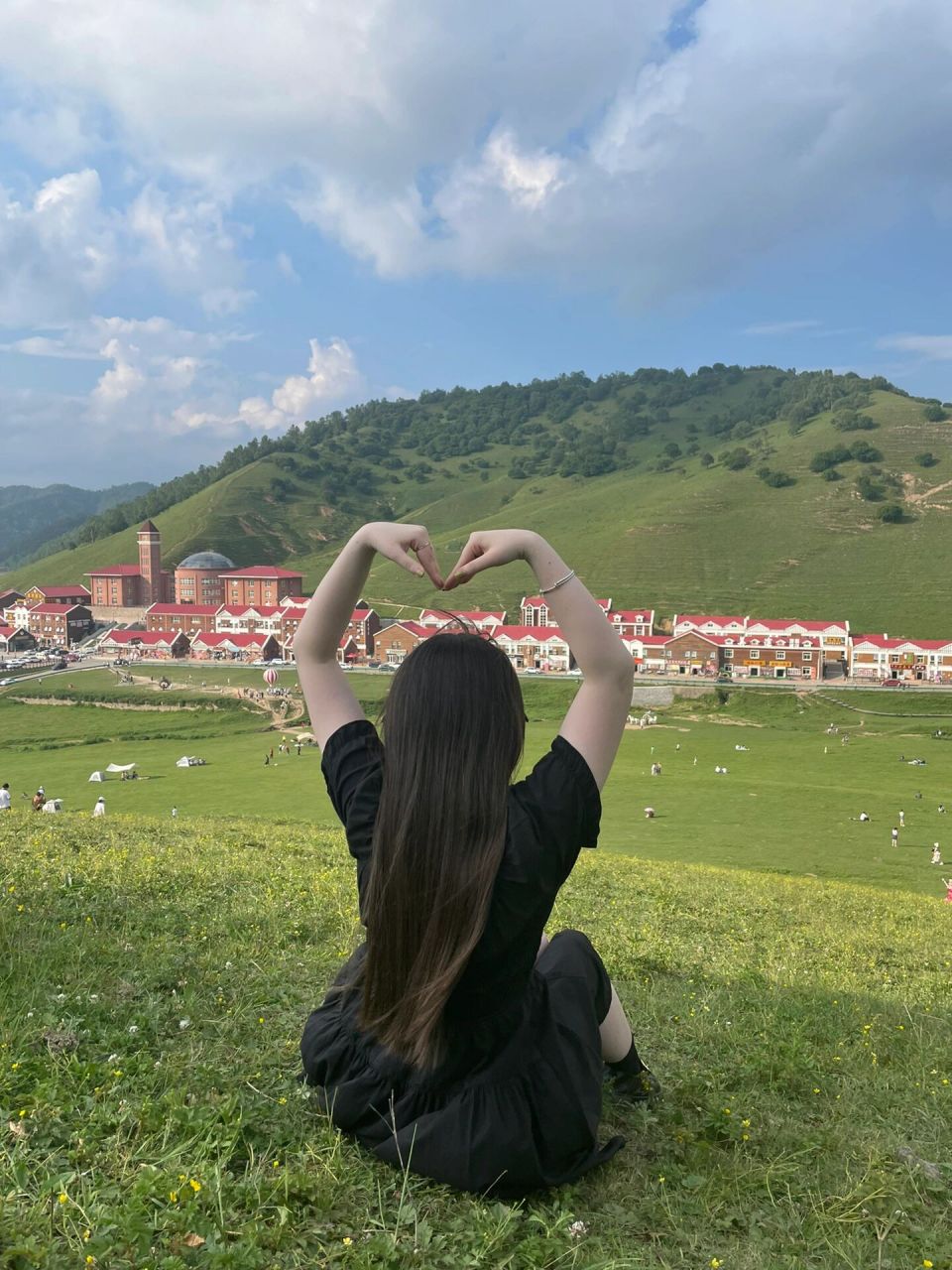 宝鸡陇县关山牧场二日游  门票:到景区当天买票每人60元,提前一天买票