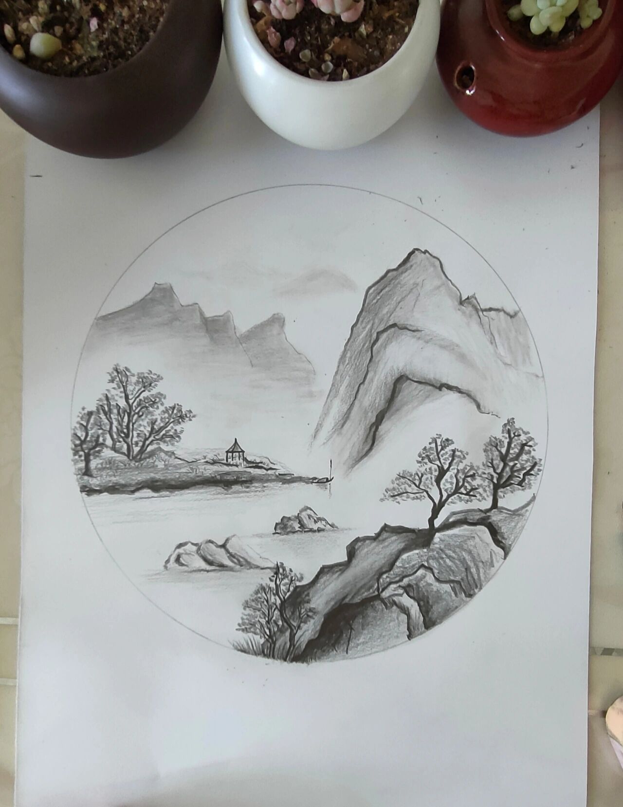 铅笔画风景 本节课为初级风景素描系列之《山水小景》